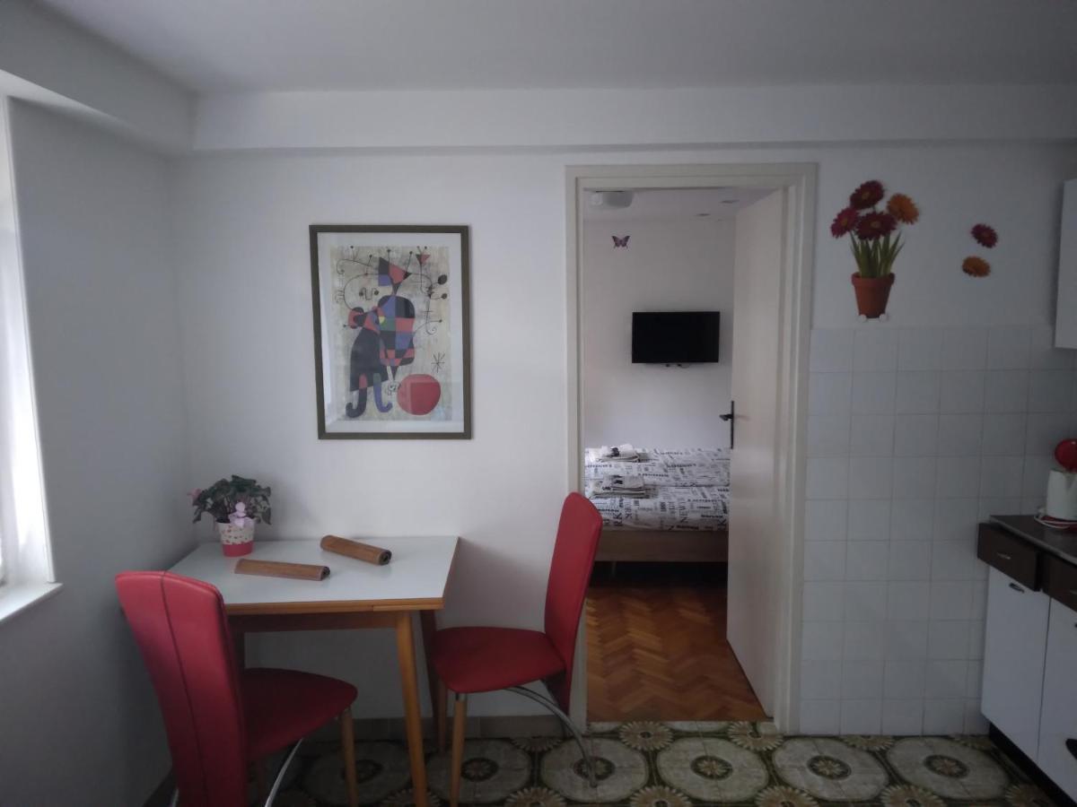 Apartments Villa Anton Пореч Экстерьер фото